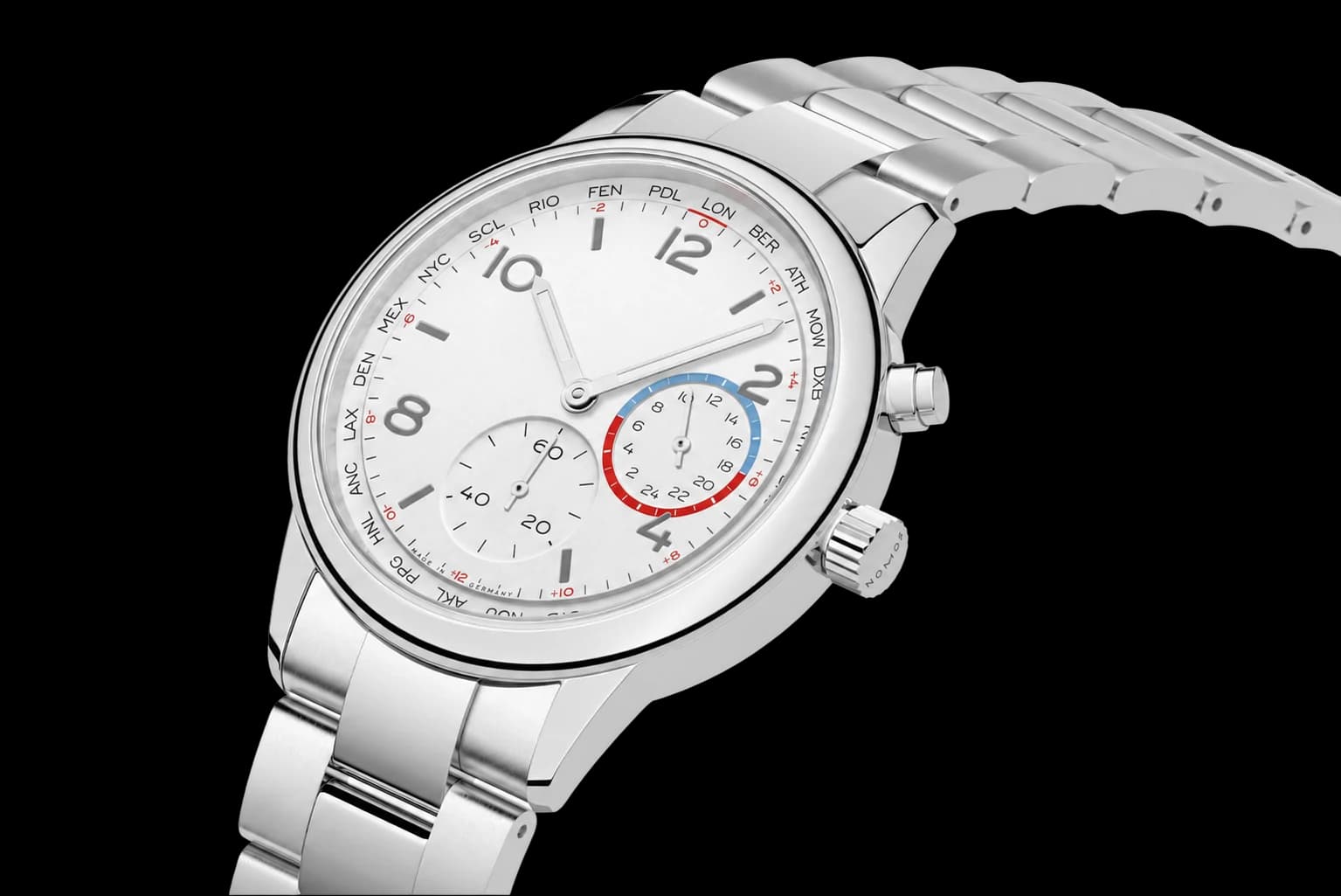 Club Sport neomatik Worldtimer on a steel bracelet